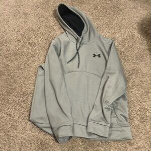 Under Armour Men’s Hoodie, Size Medium